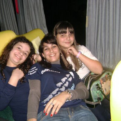 Profile Picture of Laura (@RiffelVanti) on Twitter
