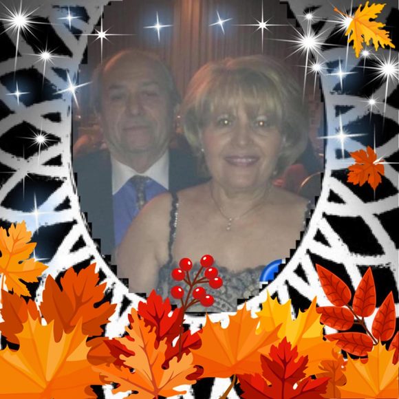 Profile Picture of Maria Kyriakakos (@mariakyriakakos) on Poshmark