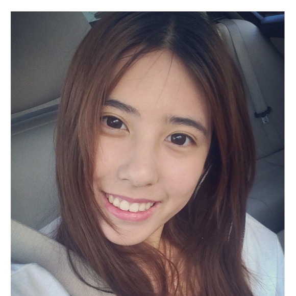 Profile Picture of Xiaoyang Xia (@mia1031) on Poshmark