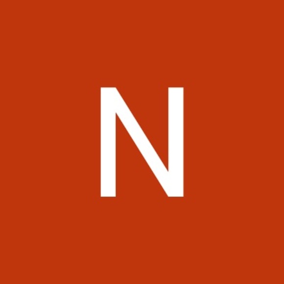 Profile Picture of Natalia Ratmiroff (@nratmiroff) on Poshmark