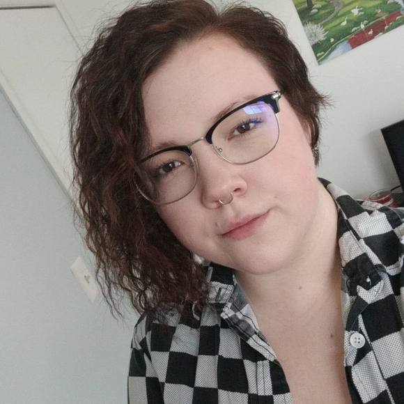 Profile Picture of Macy Morgan (@macy_mojo1) on Poshmark