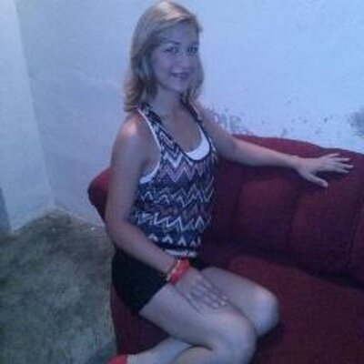 Profile Picture of Andreina Perez (@andreinaperez0) on Twitter