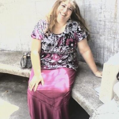 Profile Picture of Rhonda K Smith (@TelecomQueen66) on Twitter
