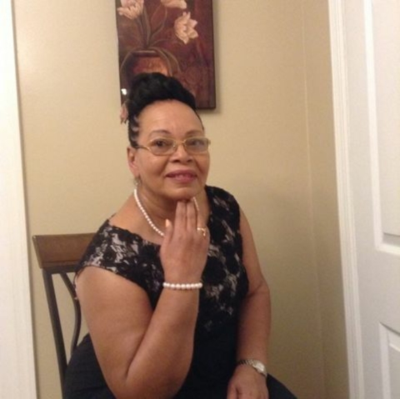 Profile Picture of Desiree David-springer (@desireececilia) on Poshmark