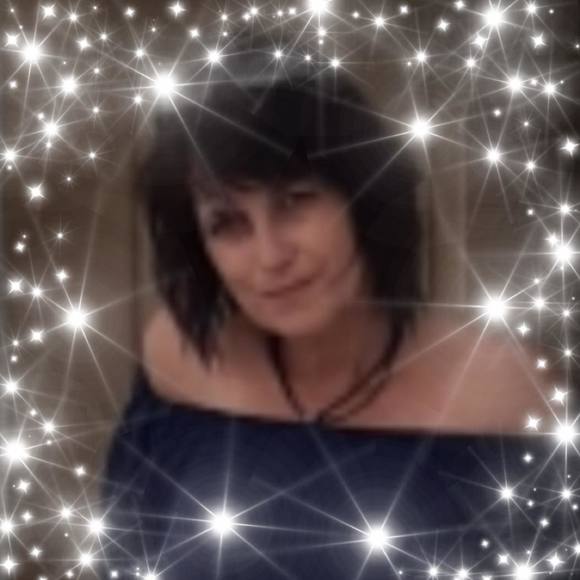 Profile Picture of Lisa Coomer-norman (@reaper7) on Poshmark