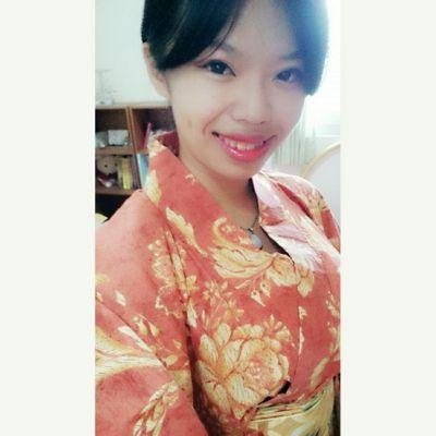 Profile Picture of Cynthia (@maple95143) on Twitter