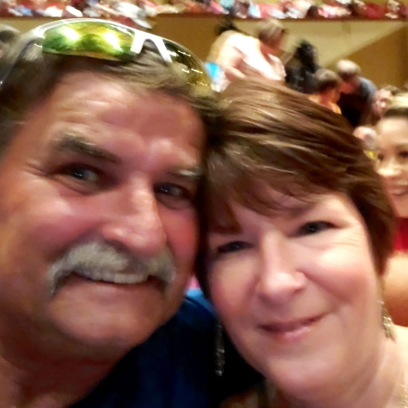 Profile Picture of Michelle Stevenson (@stevensonm1) on Poshmark