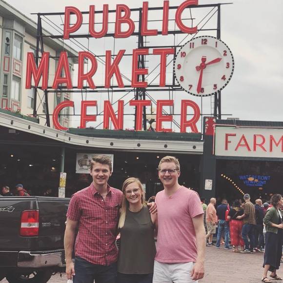 Profile Picture of David Finn (@sea_fash_on) on Poshmark