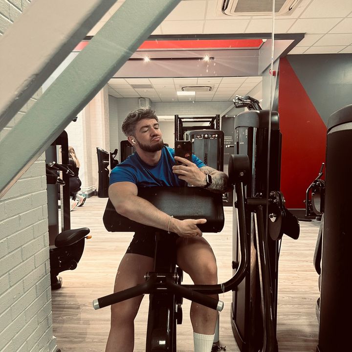 Profile Picture of mrkurtsetchell (@mrkurtsetchell) on Tiktok