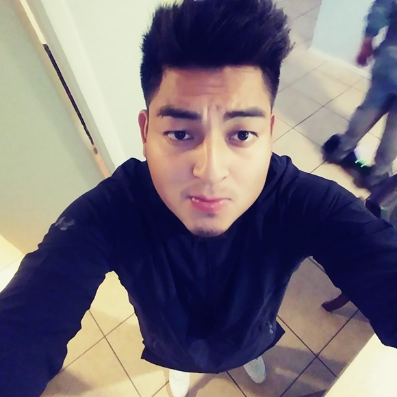 Profile Picture of Steven Segovia (@chinito131313) on Poshmark