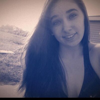 Profile Picture of Courtney Stokes (@CourtneyRenee53) on Twitter