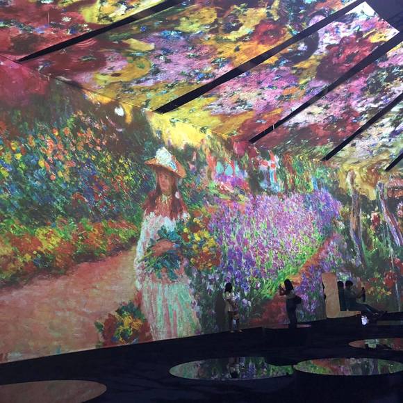 Profile Picture of Basia Rad (@basiarad) on Poshmark