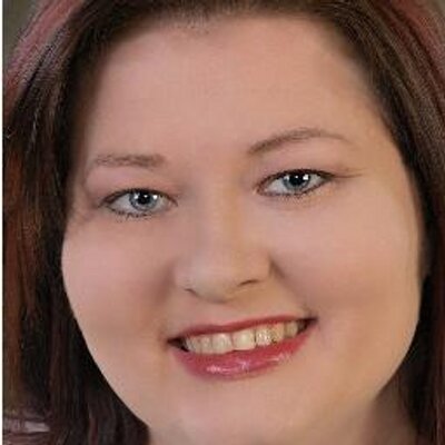 Profile Picture of Amy Davis (@hatmaker4ever) on Twitter