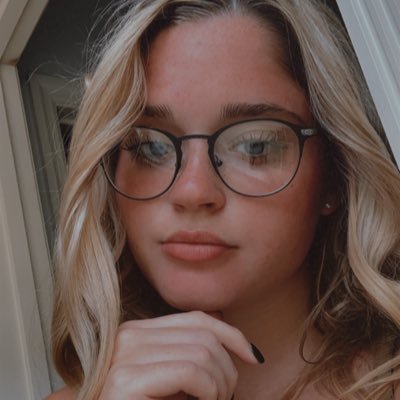 Profile Picture of Courtney Elliott (@court_elliott14) on Twitter