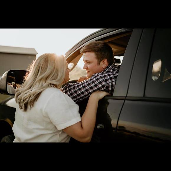 Cody Fulwider - Poshmark Profile Picture of Cody Fulwider (@fulwider022) on Poshmark