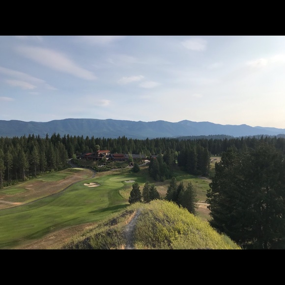 Profile Picture of Diana Redkozubov (@di122548) on Poshmark