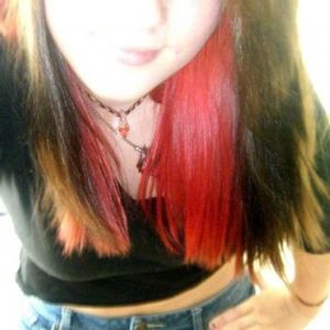 Profile Picture of Elizabeth Leann (@hypnoticowl) on Myspace