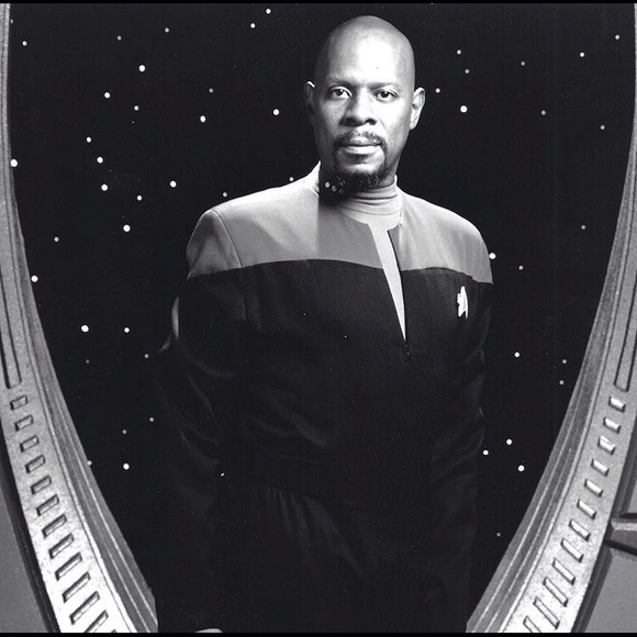 Profile Picture of Karl Marx (@karl_marx) on Poshmark