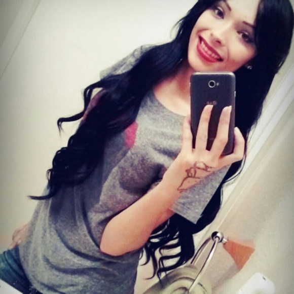 Profile Picture of Elisa Medina (@jeniyah010212) on Poshmark
