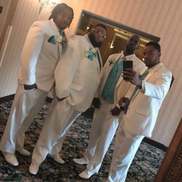 Profile Picture of Larry Byrd (@dariusbaker668) on Poshmark