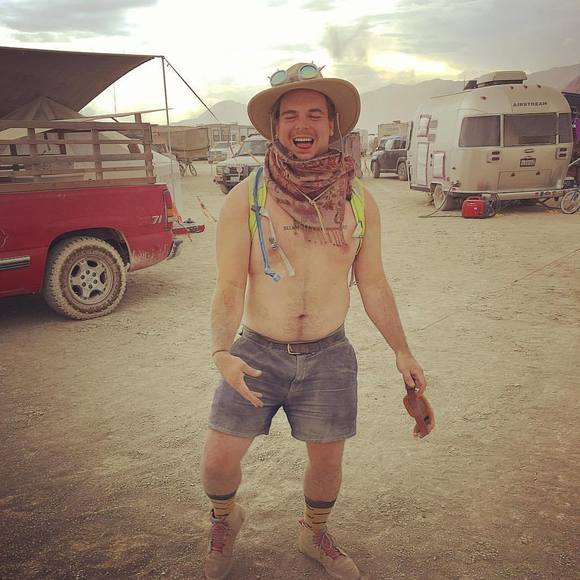 Profile Picture of Dj Taubensee (@djtaub) on Poshmark