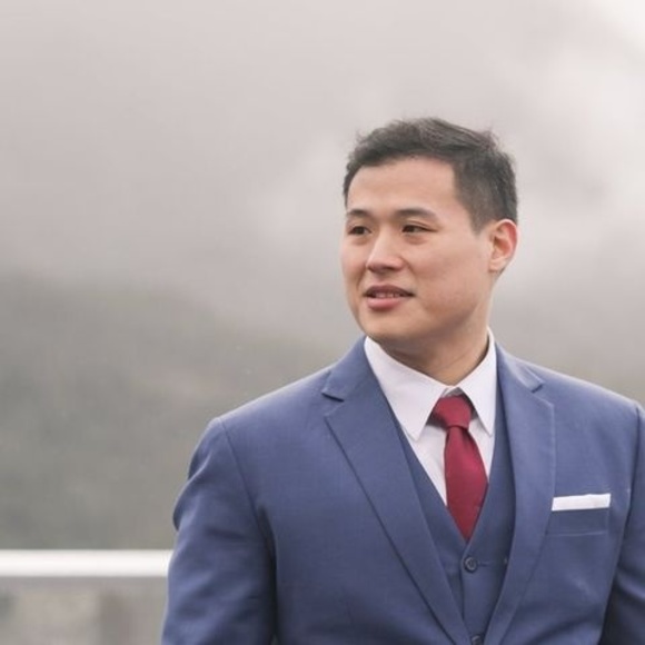 Profile Picture of Christian Wong (@xianwong) on Poshmark