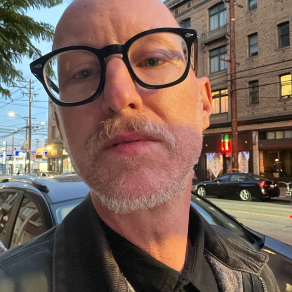 Kyle Knobel - Poshmark Profile Picture of Kyle Knobel (@kyleknobel) on Poshmark