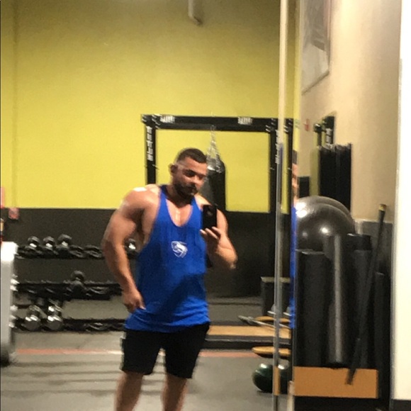 Profile Picture of Mark Perez (@markbmw3) on Poshmark