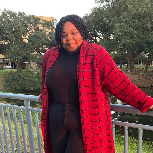 Profile Picture of Bryanna Sweat (@brysweat) on Poshmark