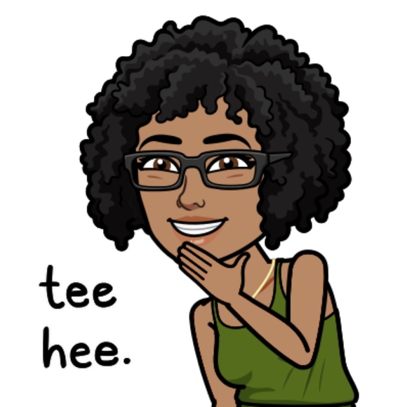 Profile Picture of Shante Rovinsky (@lorraine_shante) on Poshmark