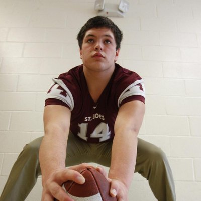 Profile Picture of Jeffrey Ansell (@Jeff_Ansel14) on Twitter