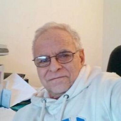 Profile Picture of Larry Vito (@larryVGator) on Twitter