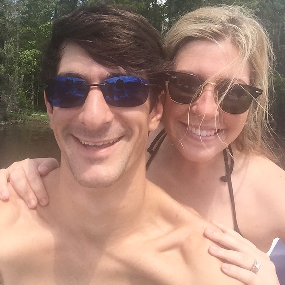 Profile Picture of Robbi Persac (@rjpersac) on Poshmark