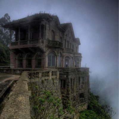 Profile Picture of Brandon Keeler (@HeiauTrueGhost) on Twitter