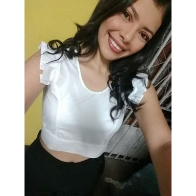 Profile Picture of Kelly Villamizar (@AlmaGatuna97) on Twitter