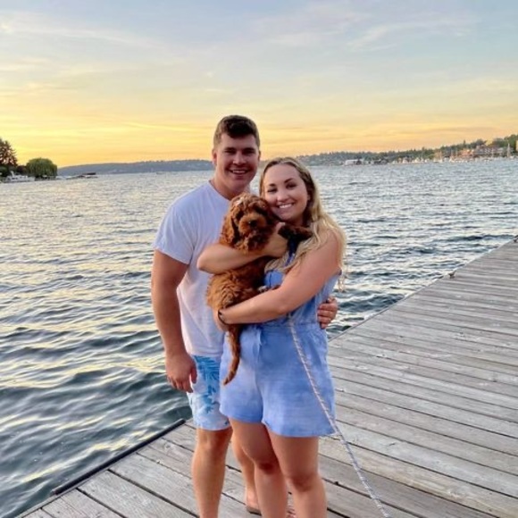 Profile Picture of Paxton Mewes (@paxtonmewes) on Poshmark