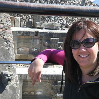 Profile Picture of Monica Pompa (@Peke1906) on Twitter