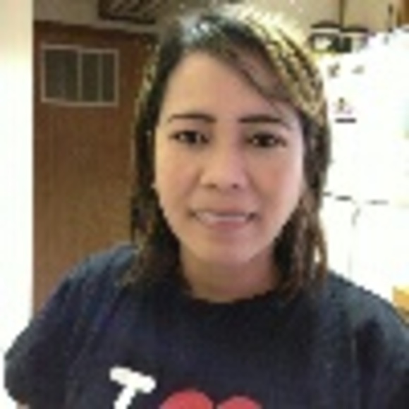 Profile Picture of Raquel Sandow (@butchick) on Poshmark