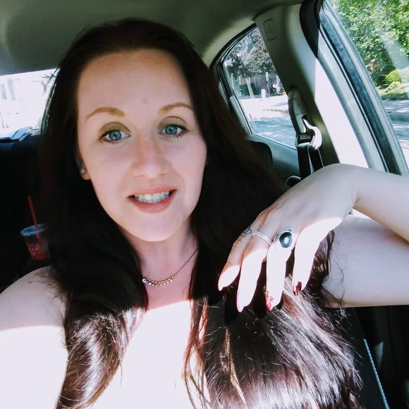 Profile Picture of Erika Wallace (@wallace_erika) on Poshmark