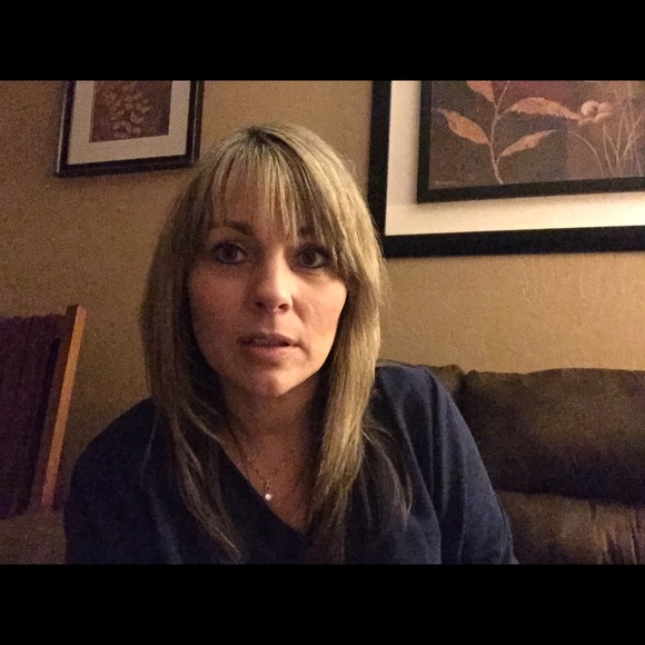 Cathie Bisordi - Poshmark Profile Picture of Cathie Bisordi (@cathiebisordi) on Poshmark