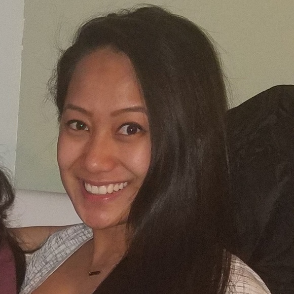 Profile Picture of Anne marie Chennells (@marie924) on Poshmark