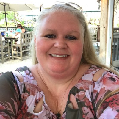 Profile Picture of Kim Kirk (@kimkirk98) on Twitter