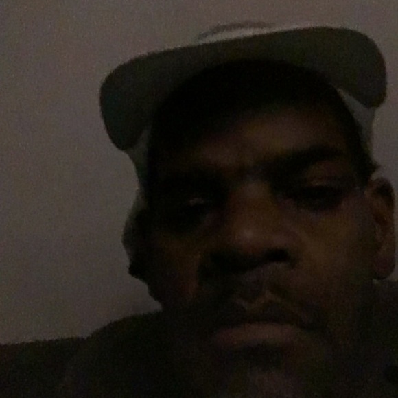Profile Picture of David Pilgrim (@dawuud869) on Poshmark