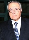 Profile Picture of Georgios Babiniotison Wikipedia