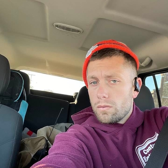 Profile Picture of Josh Bradshaw (@joshbradshaw274) on Poshmark