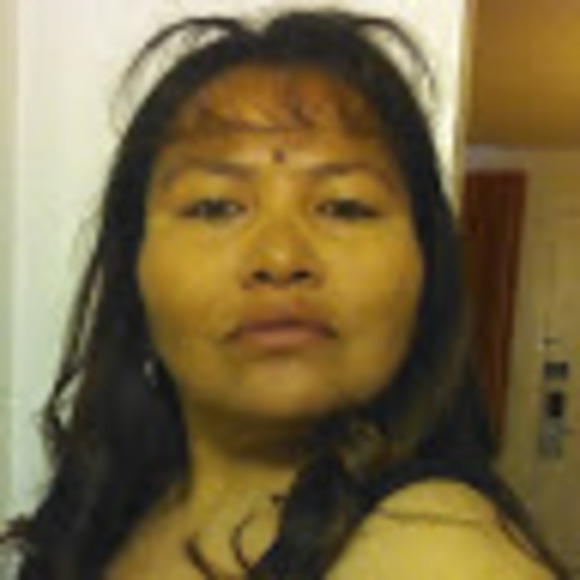 Profile Picture of Cecelia Thomas (@ceceliathoma543) on Poshmark