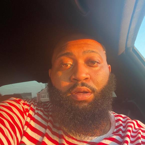 Profile Picture of Darius Taylor (@dd121493) on Poshmark
