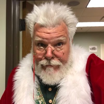 Profile Picture of Charles J Gill (@cjgactor) on Twitter