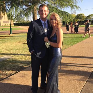 Profile Picture of Mia Peirce (@m.peircee) on Facebook