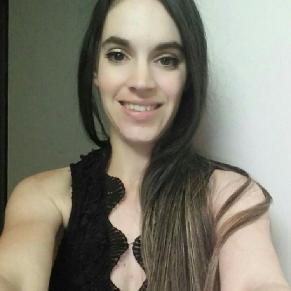 Profile Picture of Heather Gothelf (@heathergothelf3) on Poshmark